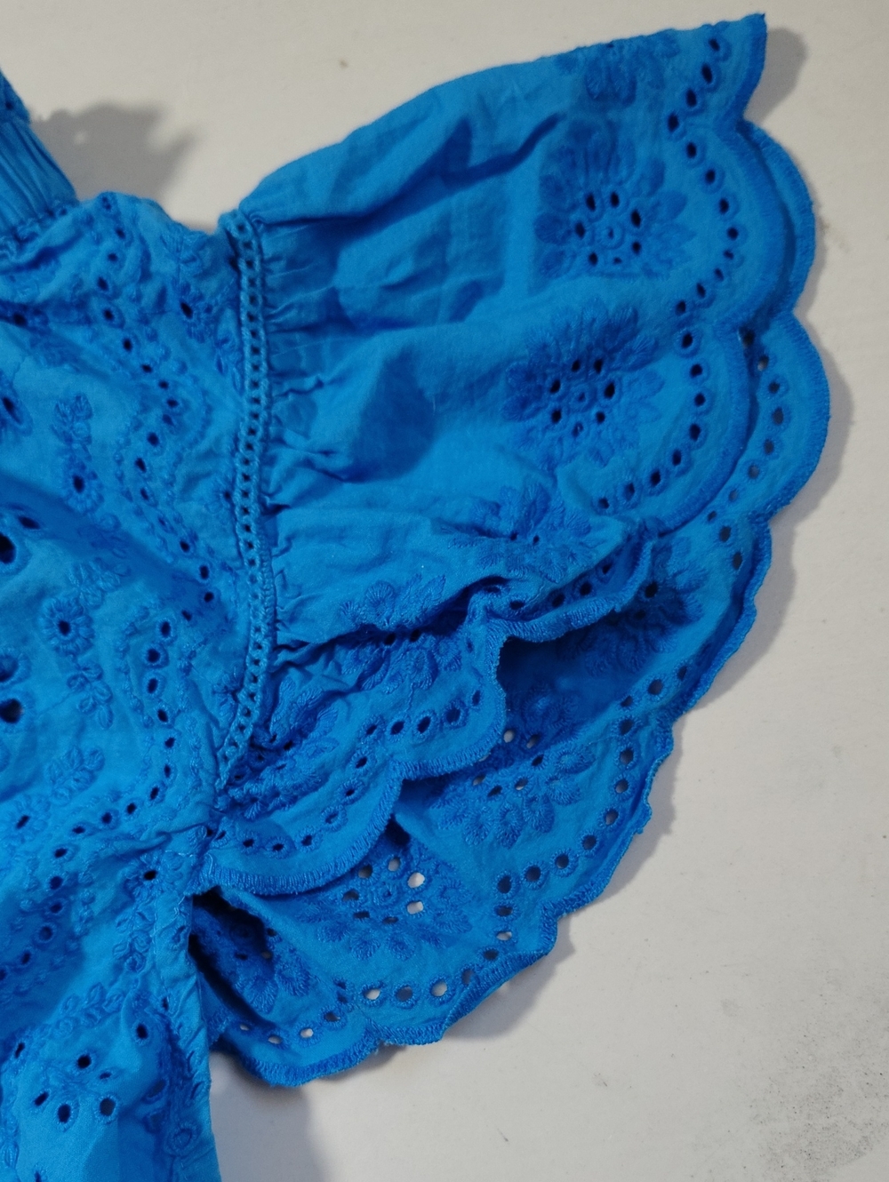 Jennifer & Grace 100% Cotton Eyelet Ruffle High Neck Button Back Top Size L Boho - Picture 12 of 13